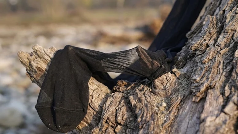 Mart Ayı Çıkmadan Bahçeye Eski Çorap Atın